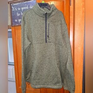A Billabong Men's Olive Green Sweater with adjustable waist strap in a size XL.